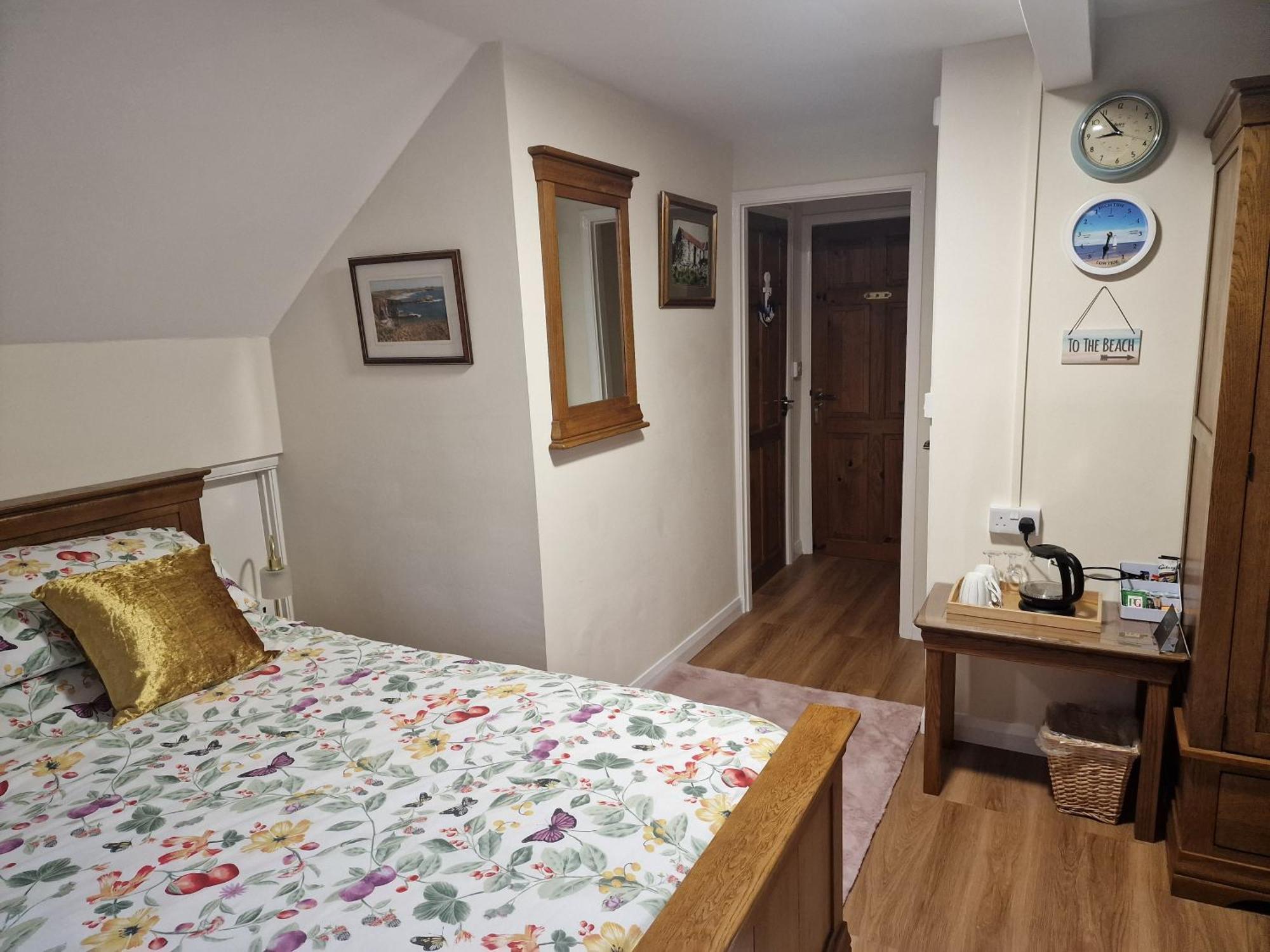 Woodvale Bungalow Little Haven Extérieur photo